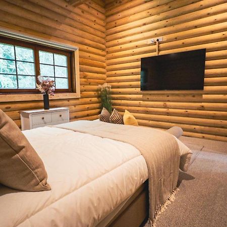 Aspen Lodge, Amazing New Log Cabin With Hot Tub - Sleeps 6 - Felmoor Park Morpeth Pokoj fotografie