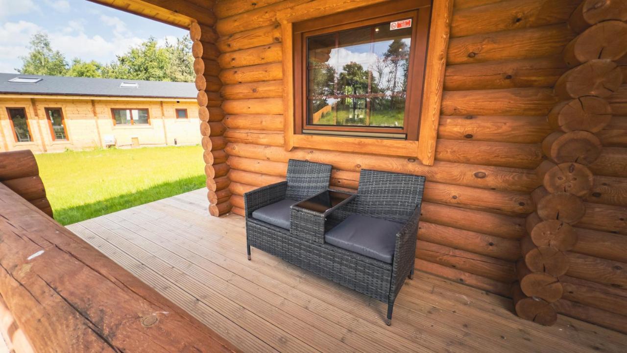 Aspen Lodge, Amazing New Log Cabin With Hot Tub - Sleeps 6 - Felmoor Park Morpeth Exteriér fotografie