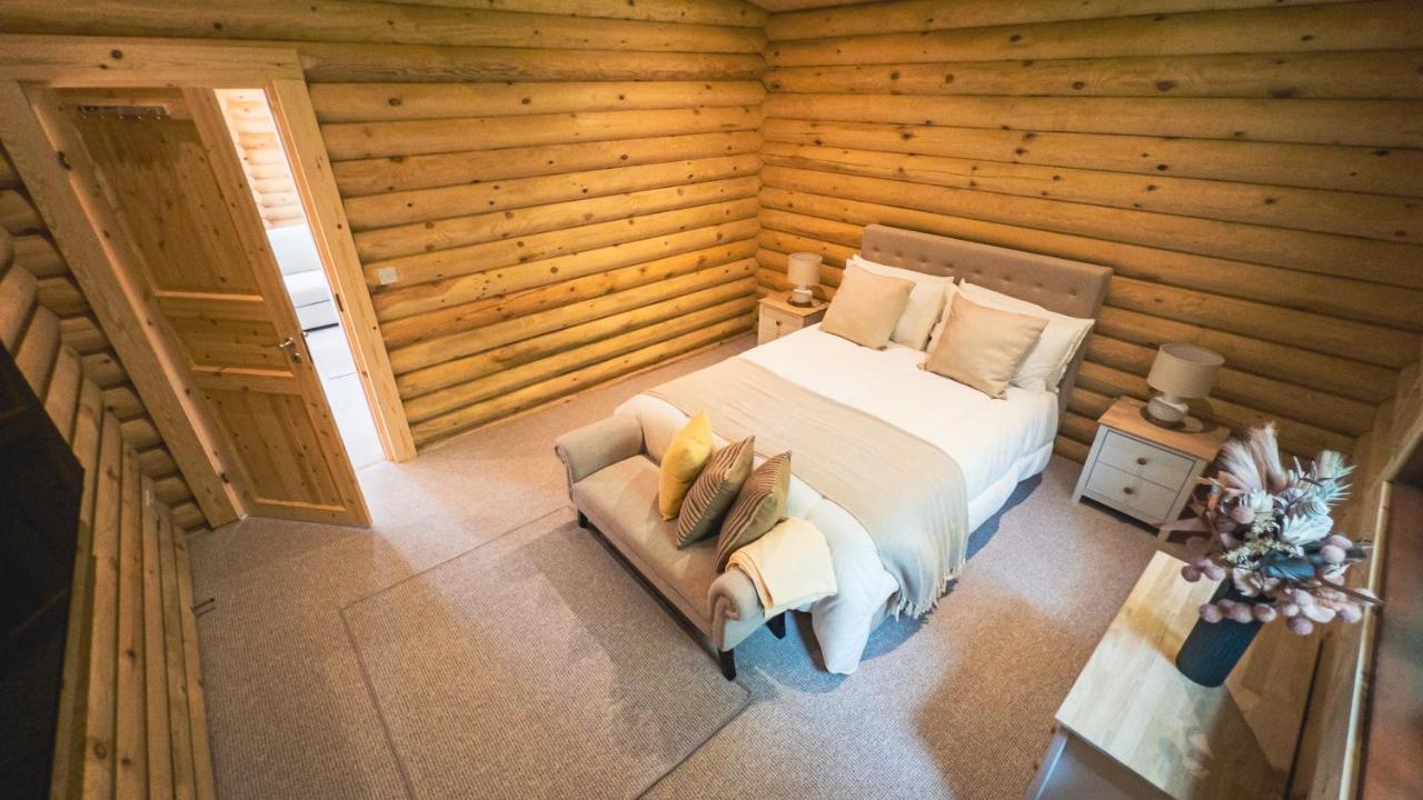 Aspen Lodge, Amazing New Log Cabin With Hot Tub - Sleeps 6 - Felmoor Park Morpeth Exteriér fotografie