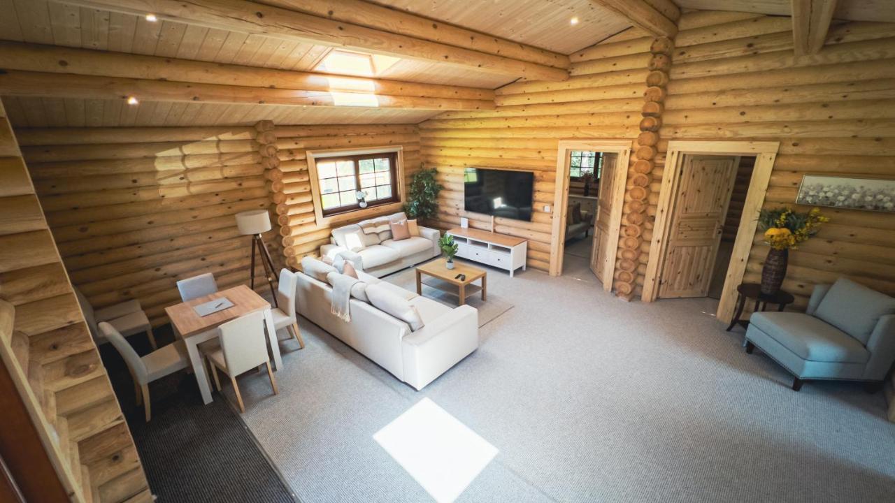 Aspen Lodge, Amazing New Log Cabin With Hot Tub - Sleeps 6 - Felmoor Park Morpeth Exteriér fotografie